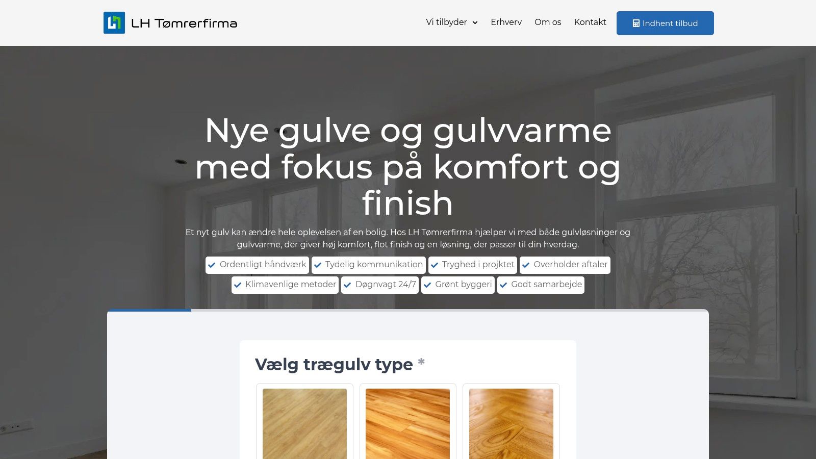 Et smukt lamelgulv i egetræ lagt oven på gulvvarme